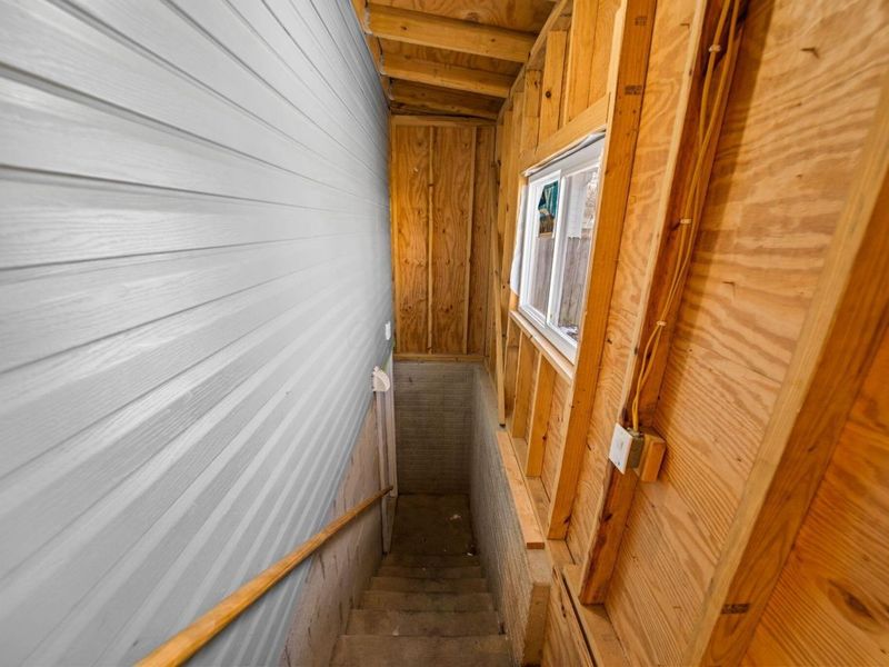 964 E Weber Road , Columbus, OH 43211 Photo 23