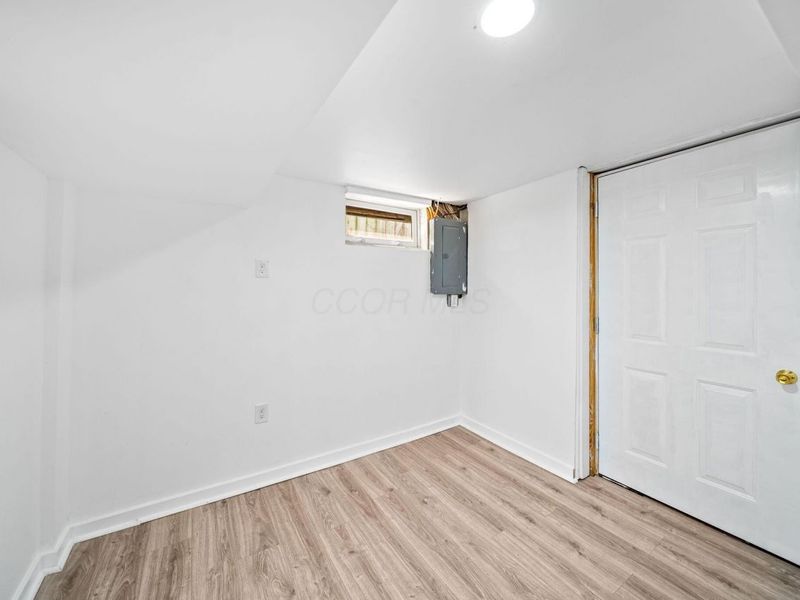 964 E Weber Road , Columbus, OH 43211 Photo 26