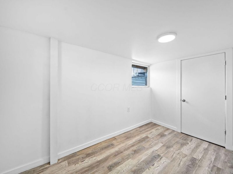 964 E Weber Road , Columbus, OH 43211 Photo 34