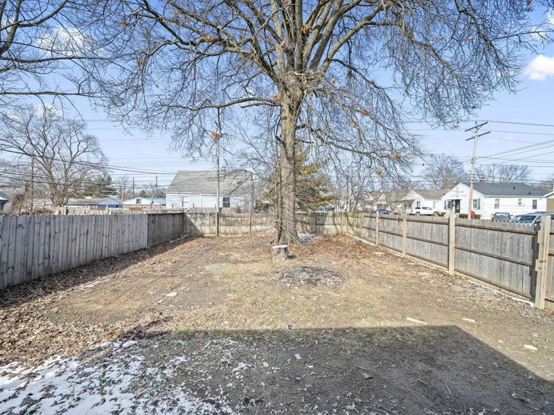 964 E Weber Road , Columbus, OH 43211 Photo 39