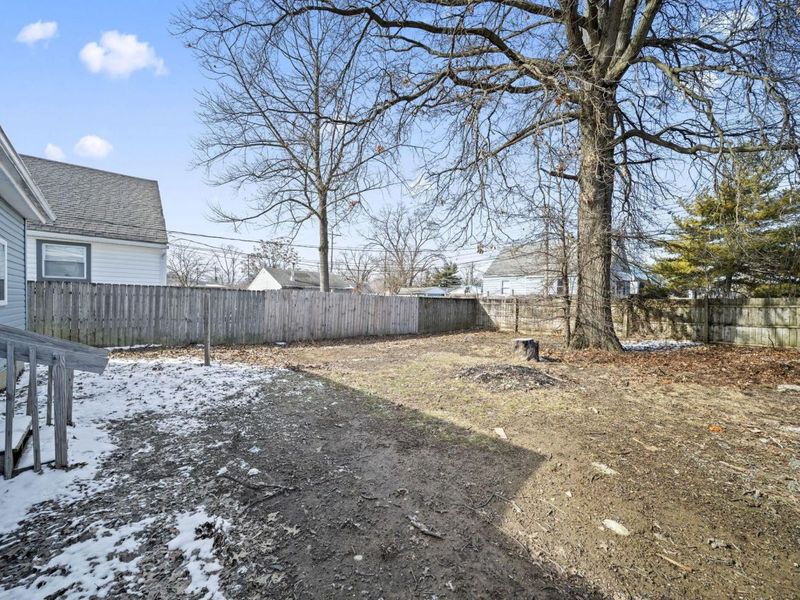 964 E Weber Road , Columbus, OH 43211 Photo 40