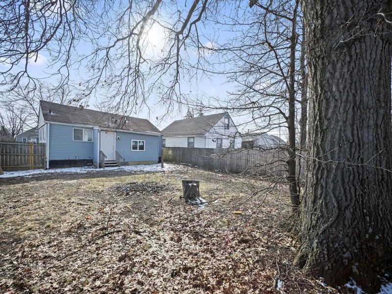 964 E Weber Road , Columbus, OH 43211 Photo 41