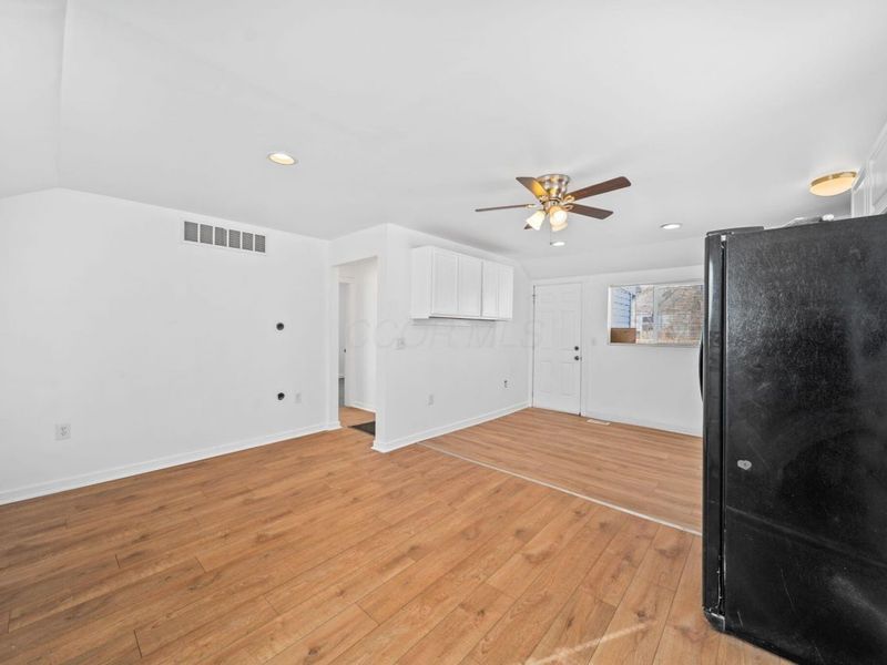 964 E Weber Road , Columbus, OH 43211 Photo 5