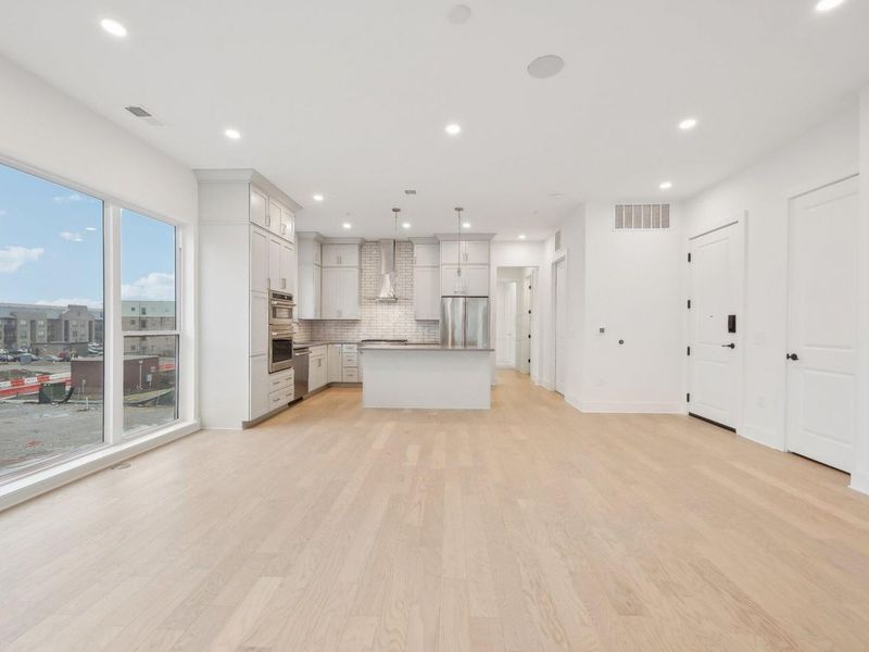 270 Dickenson Street, Unit 302, Columbus, OH 43215 Photo 13