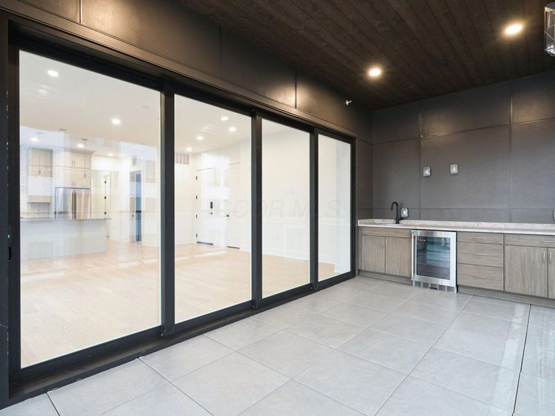 270 Dickenson Street, Unit 302, Columbus, OH 43215 Photo 16