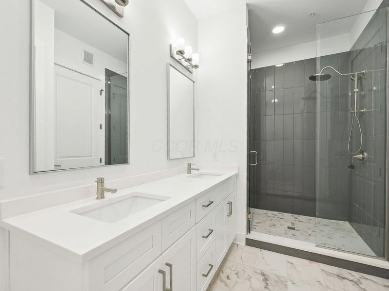 270 Dickenson Street, Unit 302, Columbus, OH 43215 Photo 24