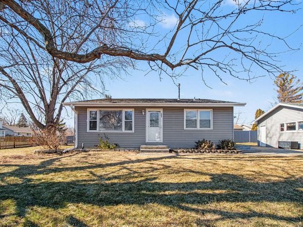 604 WOODMOOR Drive , Round Lake Beach, IL 60073