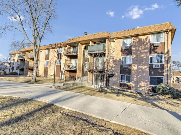 1180 Meadow Lane , Unit 6-306, Hoffman Estates, IL 60169