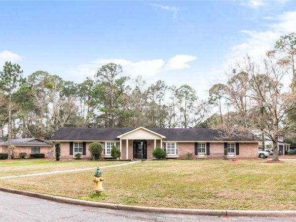 100 Fenwick Road, Mobile, AL 36608