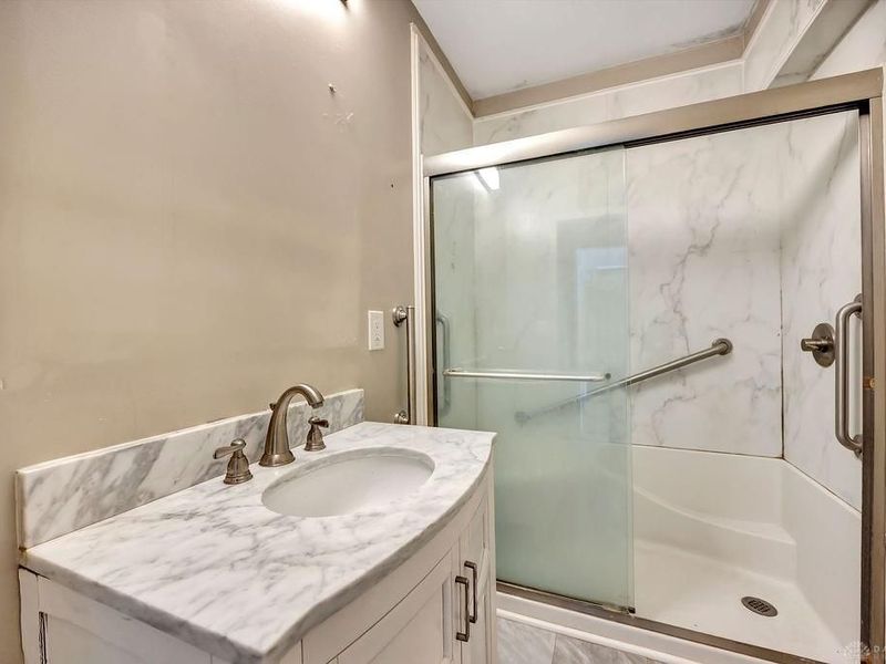 4546 Stillwell Beckett Road, Oxford, OH 45056 Photo 16