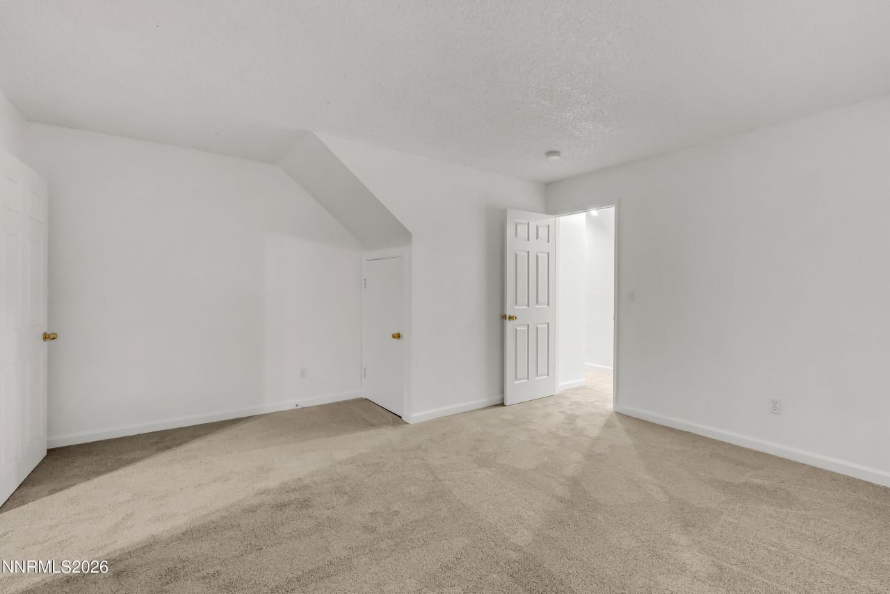 1045 Hartford Court, Reno, NV 89503 Photo