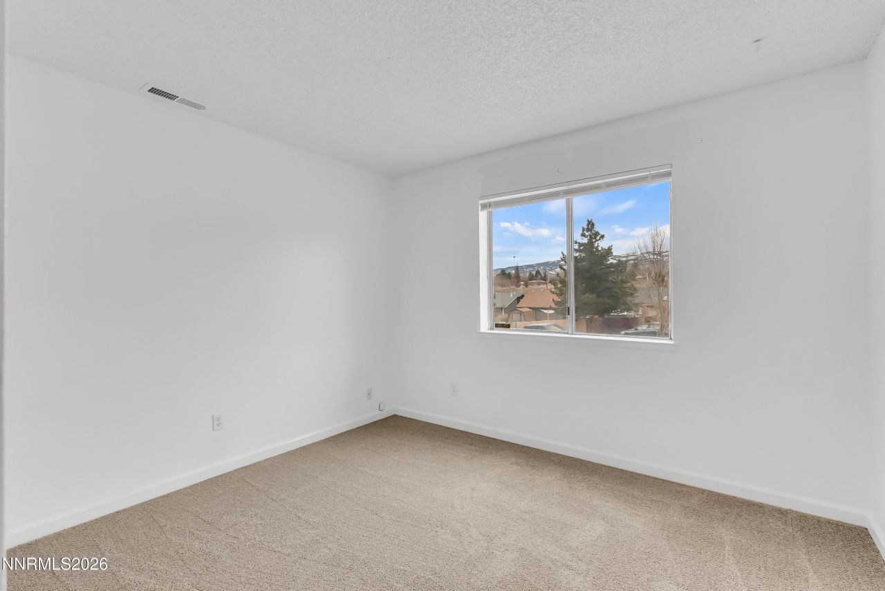 1045 Hartford Court, Reno, NV 89503 Photo