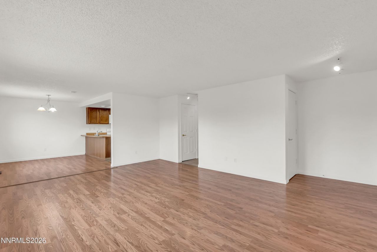 1045 Hartford Court, Reno, NV 89503 Photo