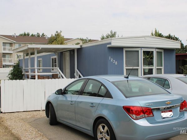 1238 N Sable Ln, Boise, ID 83704