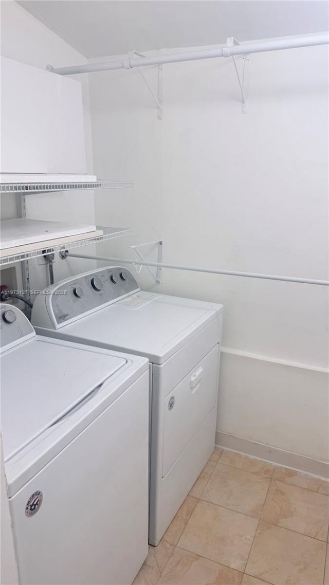 1281 NW 31st Ave, Miami, FL 33125 Photo