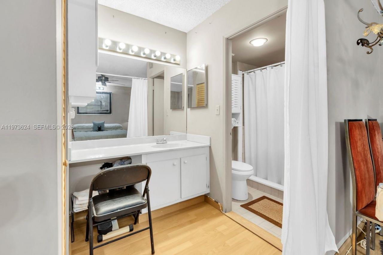 3350 NE 192nd St, Unit 5H-B, Aventura, FL 33180 Photo