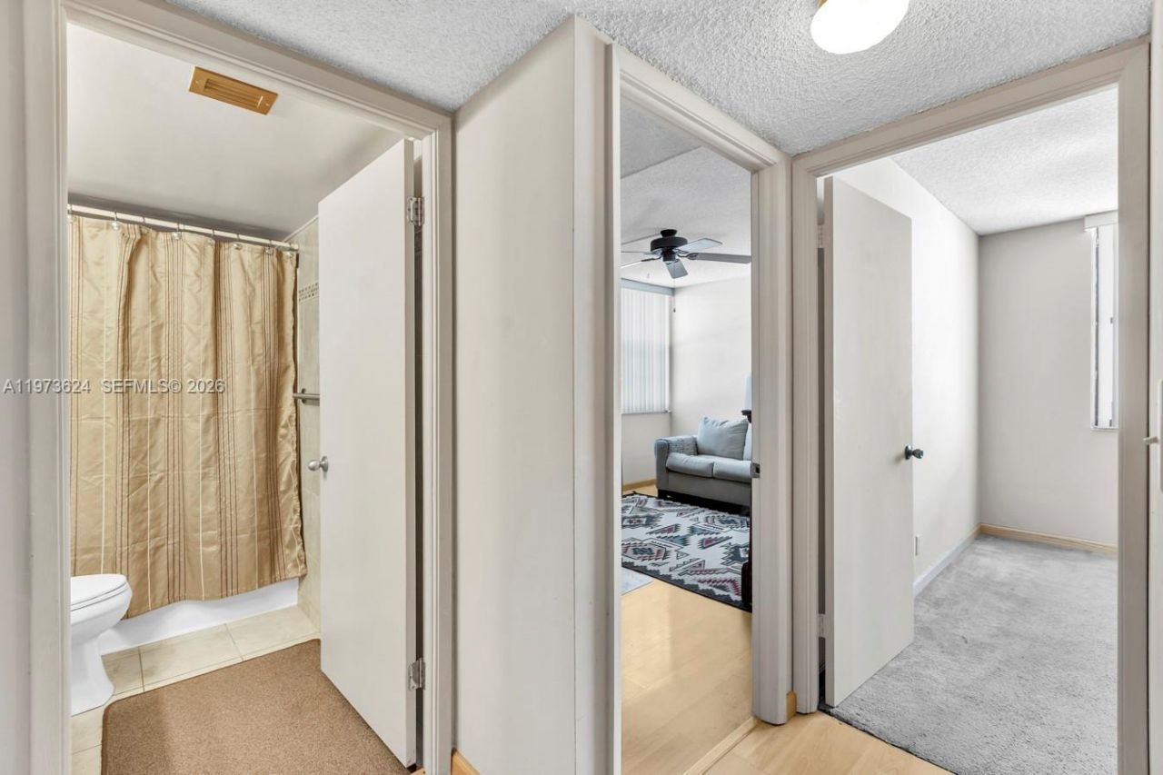 3350 NE 192nd St, Unit 5H-B, Aventura, FL 33180 Photo