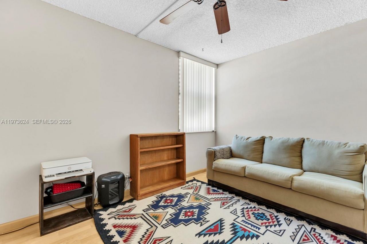 3350 NE 192nd St, Unit 5H-B, Aventura, FL 33180 Photo