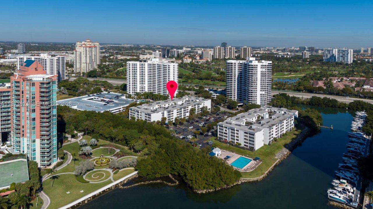 3350 NE 192nd St, Unit 5H-B, Aventura, FL 33180 Photo
