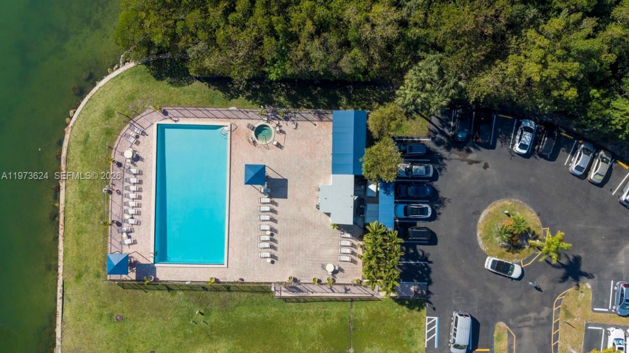 3350 NE 192nd St, Unit 5H-B, Aventura, FL 33180 Photo