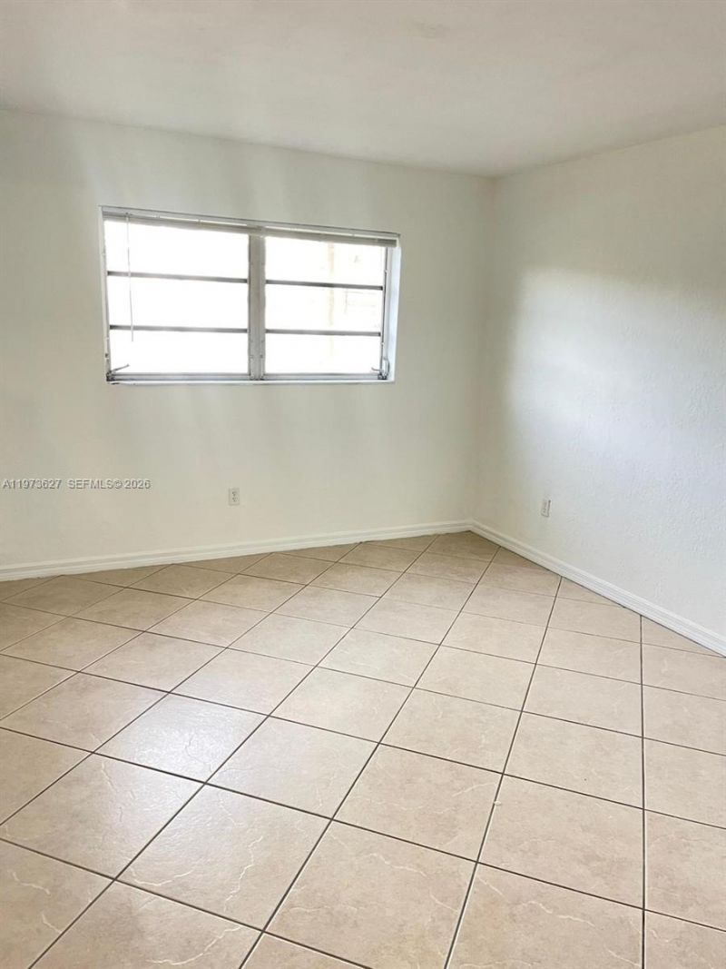 7410 SW 82nd St, Unit K202, Miami, FL 33143 Photo