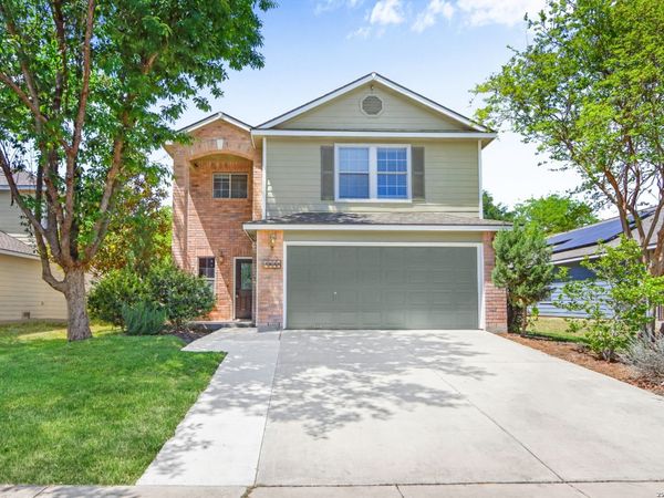 7831 Saddle Run, Selma, TX 78154