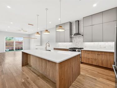 6603 Roper Street, Dallas, TX 75209