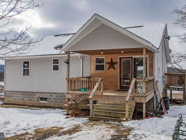 749 FARRANDSVILLE ROAD, LOCK HAVEN, PA 17745