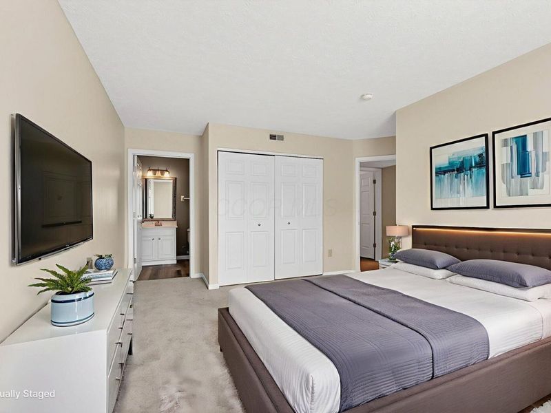 5488 Cypress Chase, Columbus, OH 43228 Photo 11