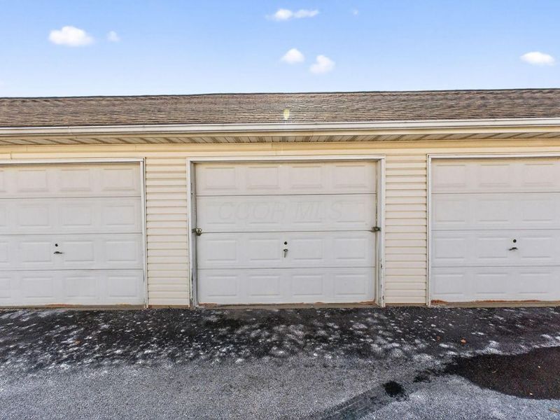 5488 Cypress Chase, Columbus, OH 43228 Photo 15