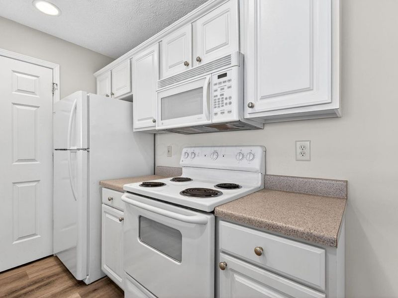 5488 Cypress Chase, Columbus, OH 43228 Photo 37