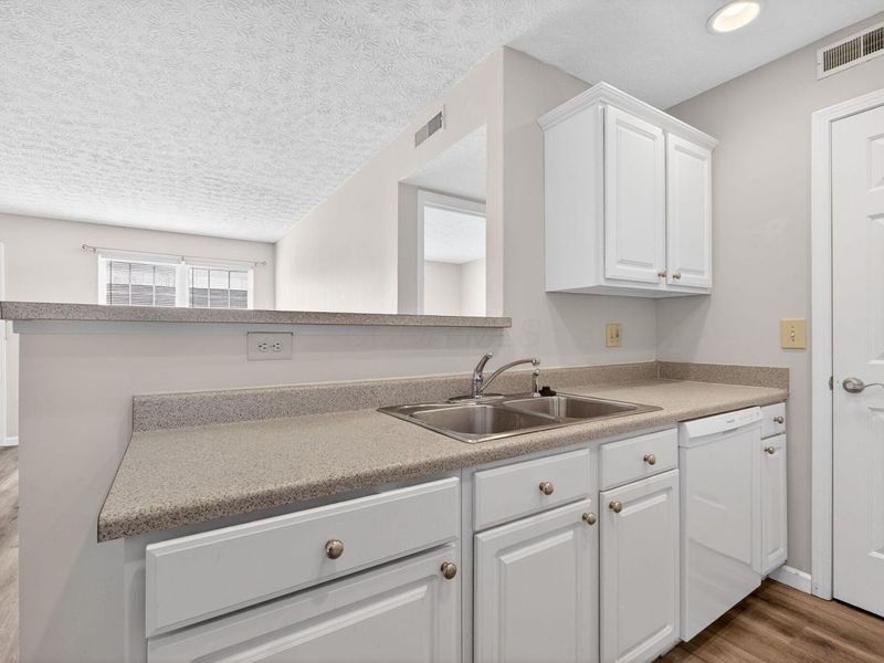 5488 Cypress Chase, Columbus, OH 43228 Photo 38