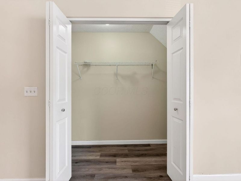 5488 Cypress Chase, Columbus, OH 43228 Photo 9