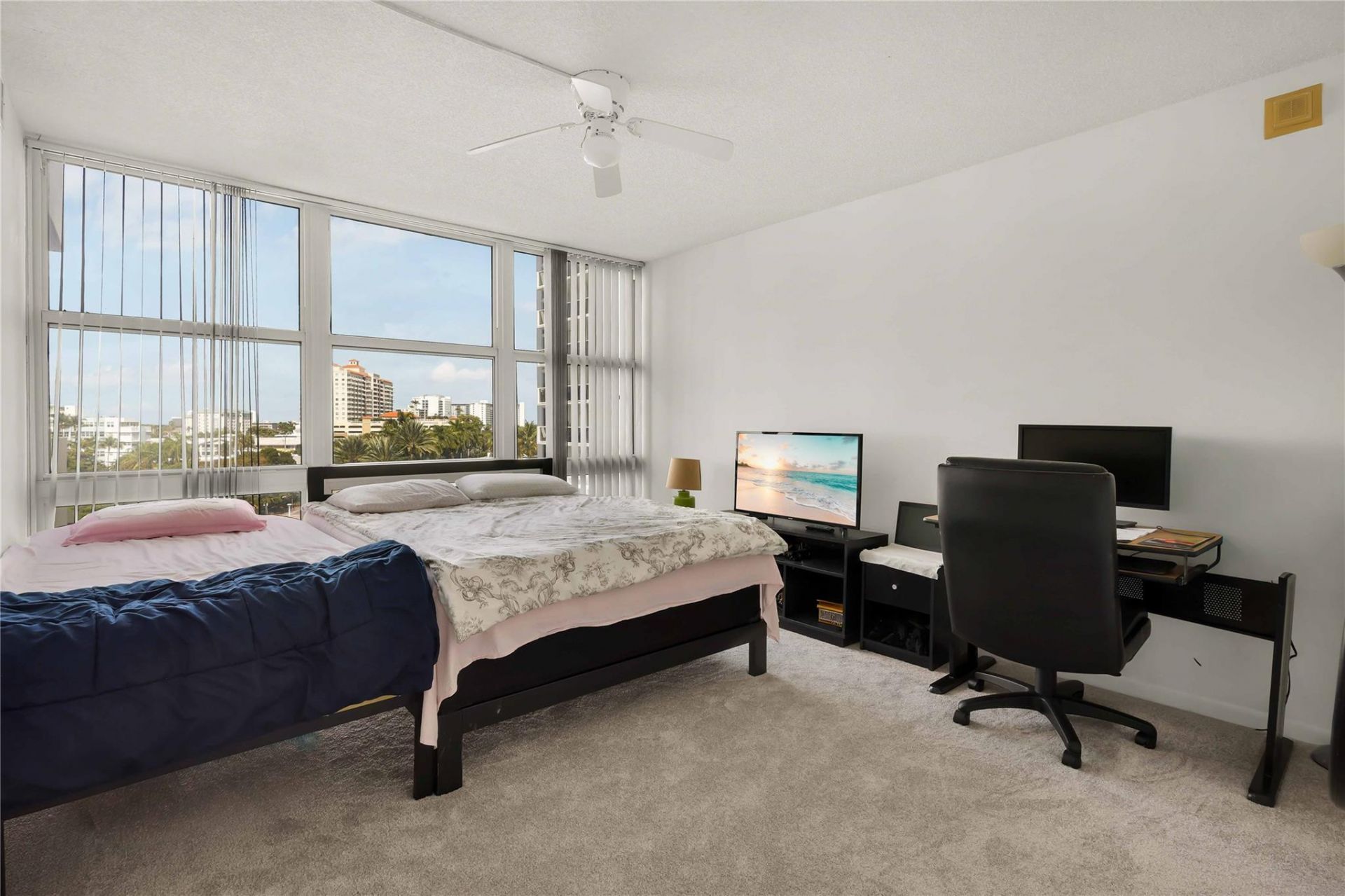 2701 N Ocean Boulevard, Unit 5F, Fort Lauderdale, FL 33308 Photo