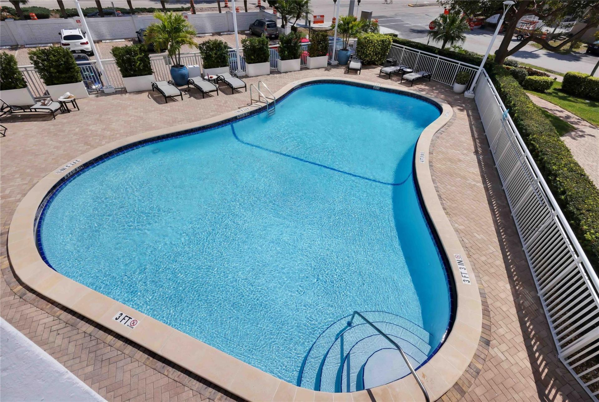 2701 N Ocean Boulevard, Unit 5F, Fort Lauderdale, FL 33308 Photo