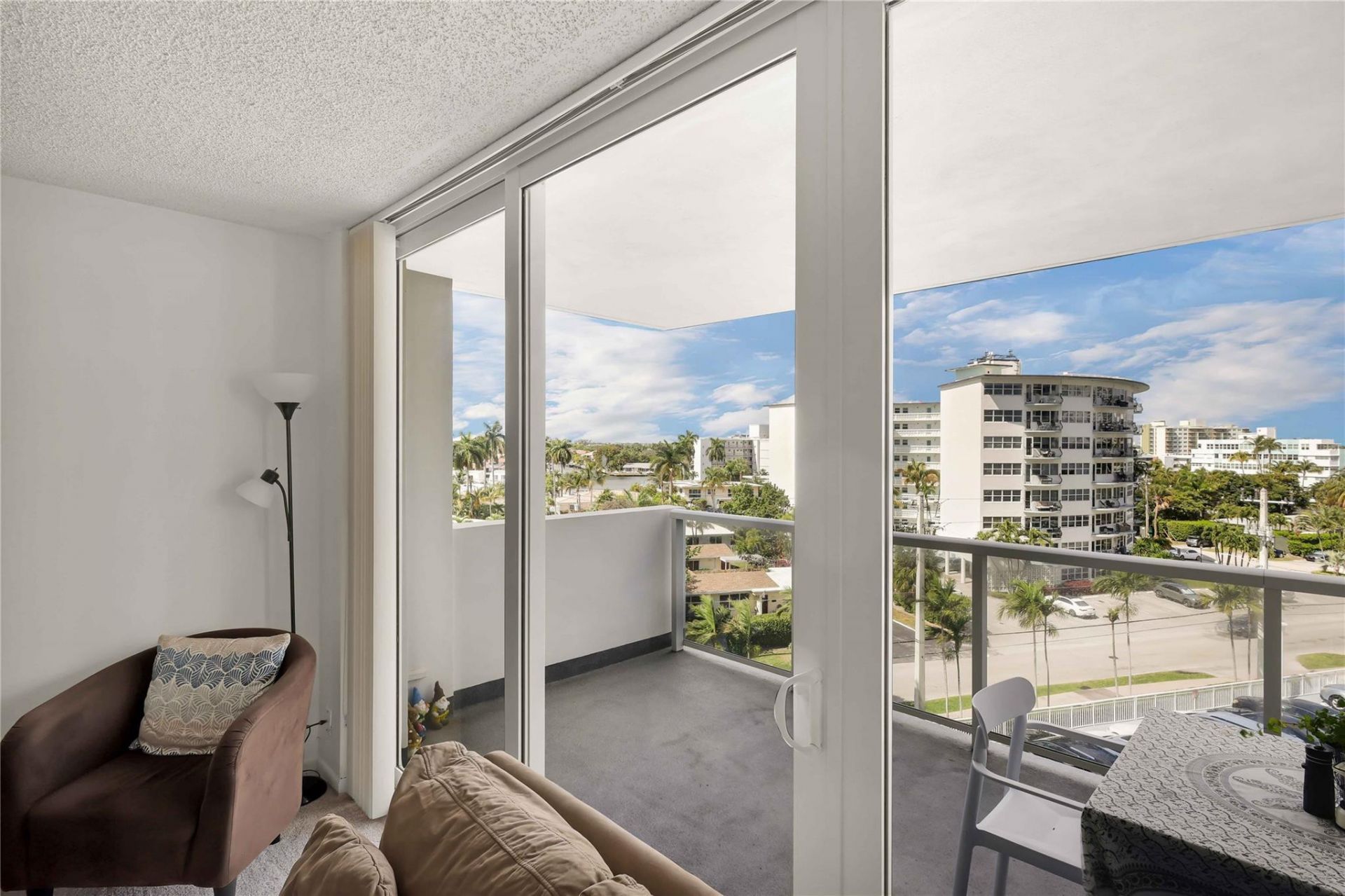 2701 N Ocean Boulevard, Unit 5F, Fort Lauderdale, FL 33308 Photo