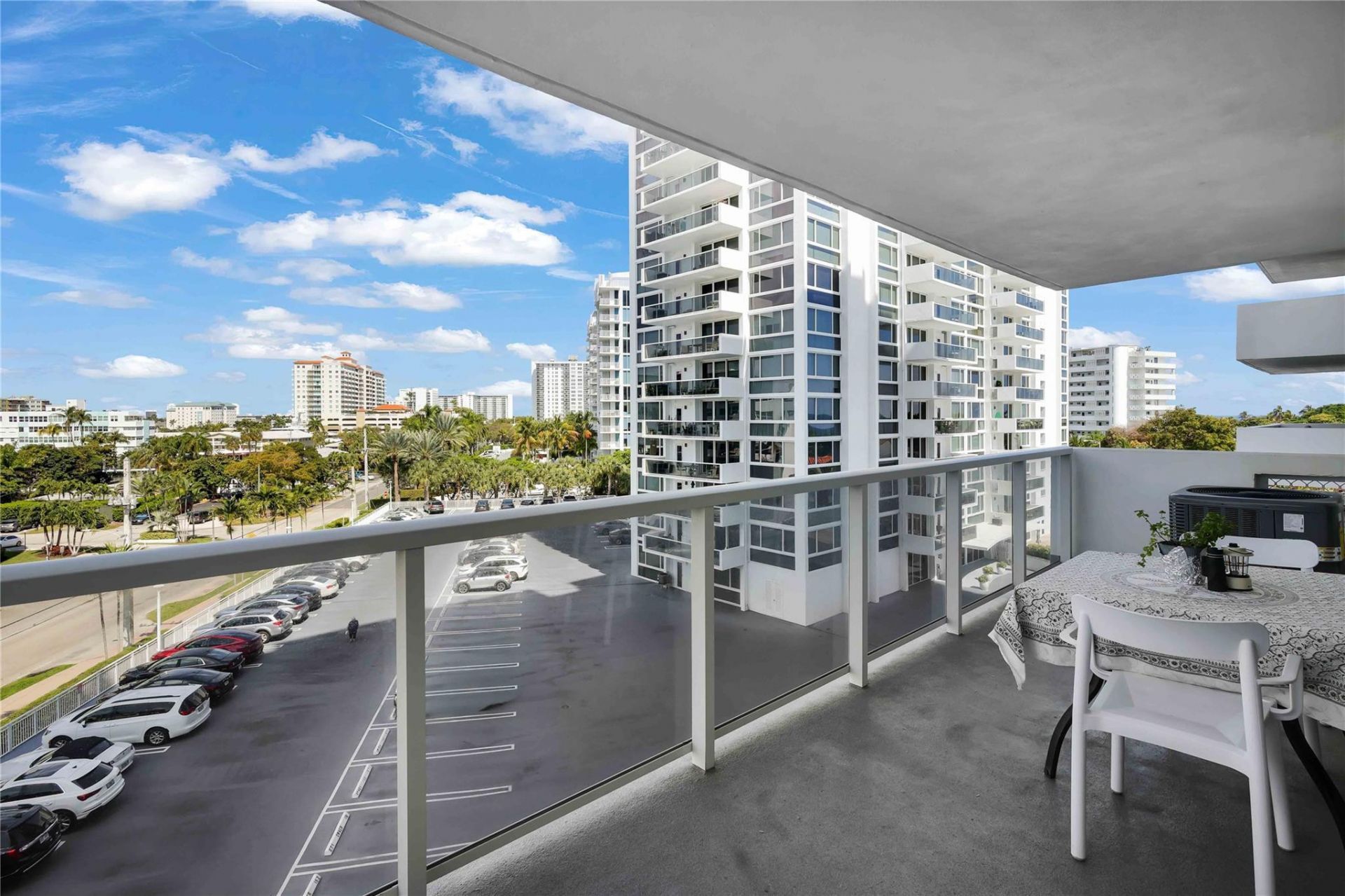 2701 N Ocean Boulevard, Unit 5F, Fort Lauderdale, FL 33308 Photo