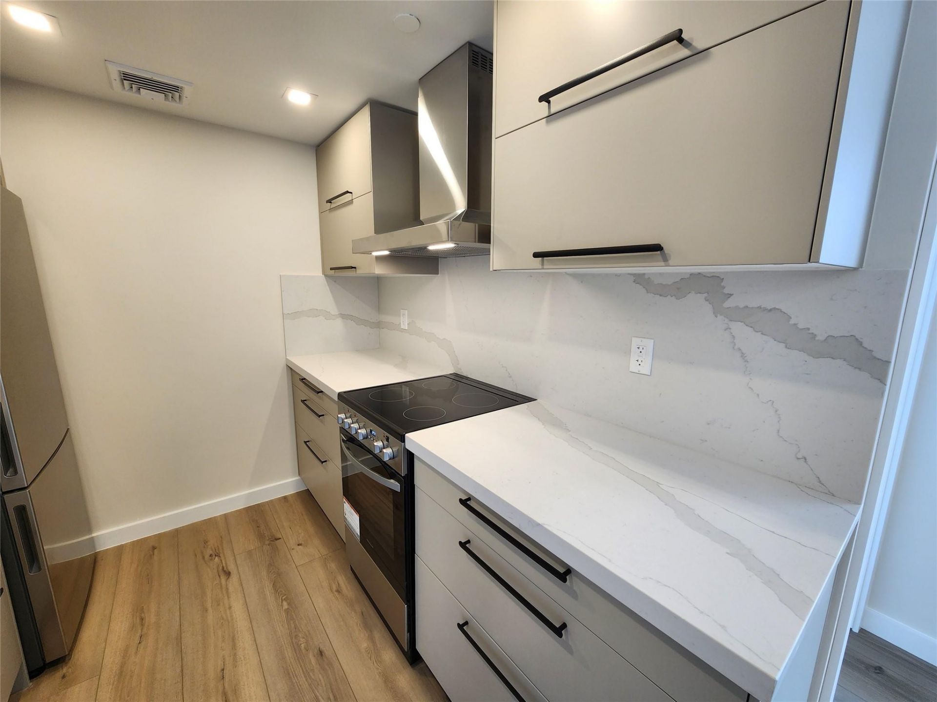 1720 Harrison Street, Unit 16b, Hollywood, FL 33020 Photo