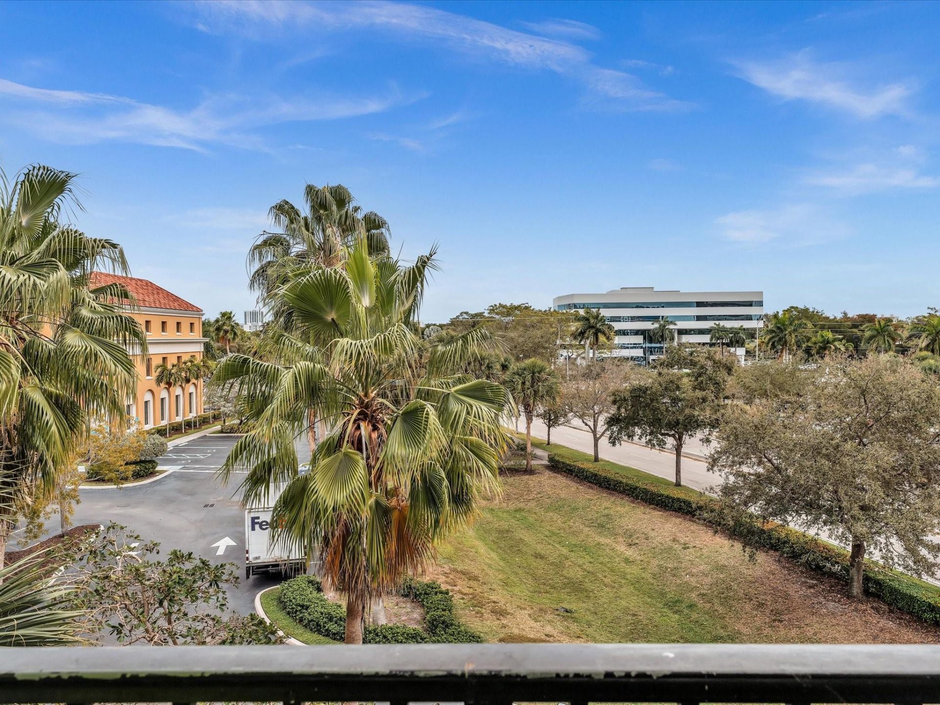 2421 NE 65th St, Unit 406, Fort Lauderdale, FL 33308 Photo