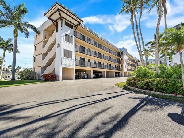 803 River Point DR, Unit 201B, NAPLES, FL 34102