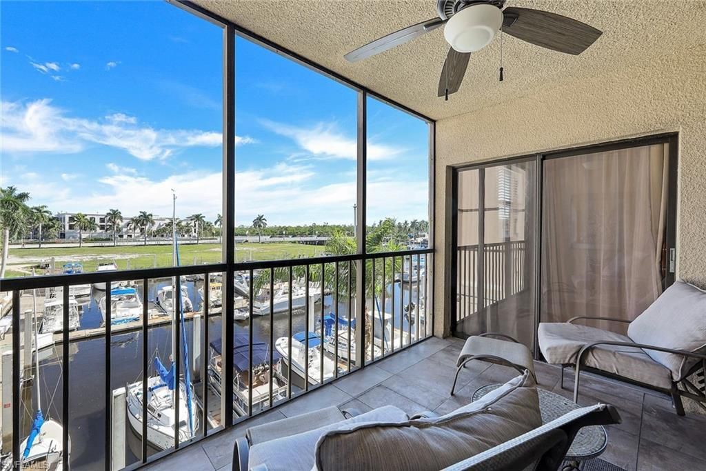 803 River Point Dr, Unit 201B, Naples, FL 34102 Photo