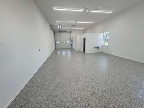 6580 Lake Road #101, Windsor, WI 53598