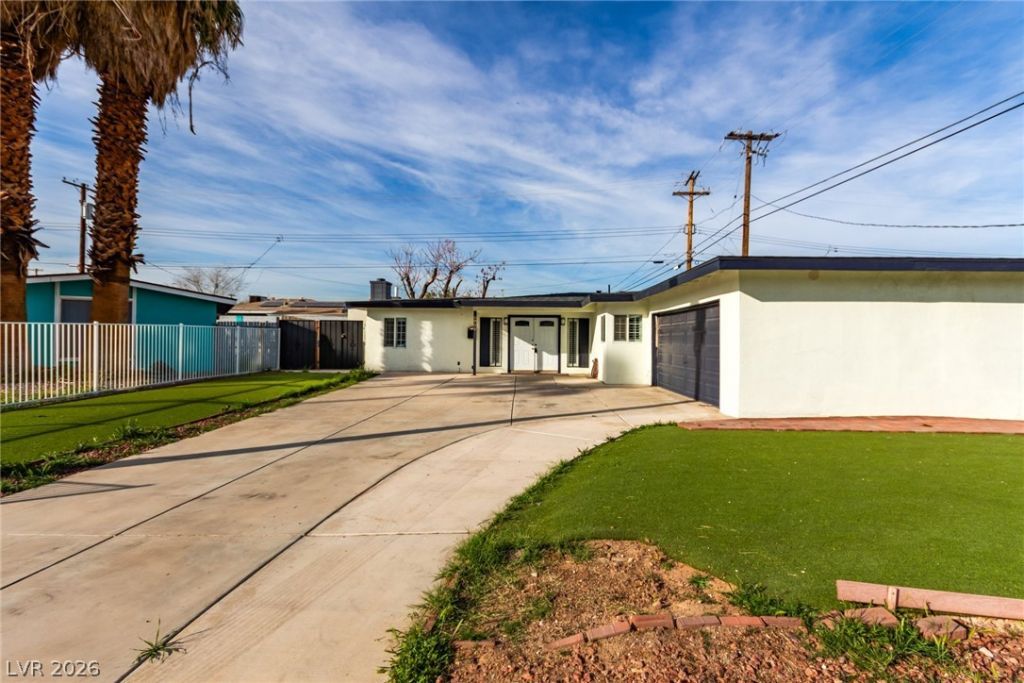 3900 San Angelo Avenue, Las Vegas, NV 89102 Main Photo