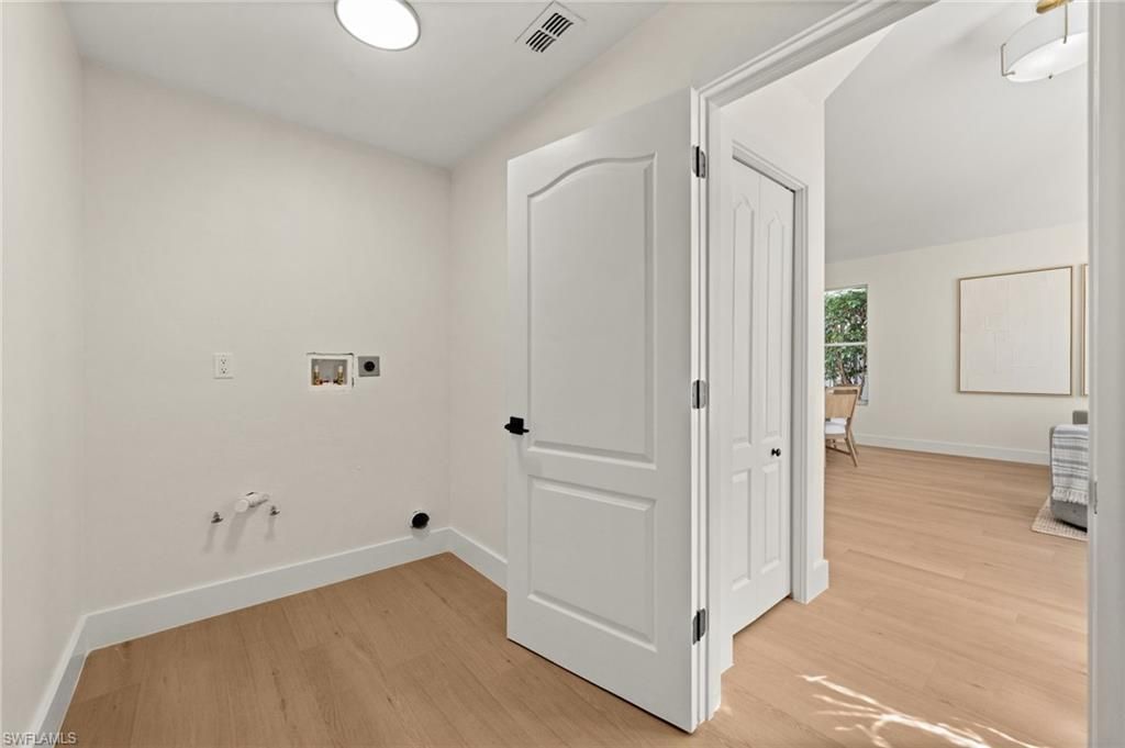 8841 Springwood Ct, Bonita Springs, FL 34135 Photo