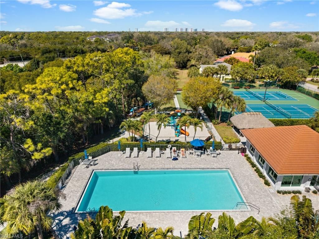 8841 Springwood Ct, Bonita Springs, FL 34135 Photo