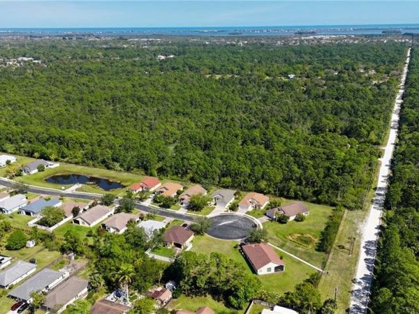 1675 16th Court SW, Vero Beach, FL 32962