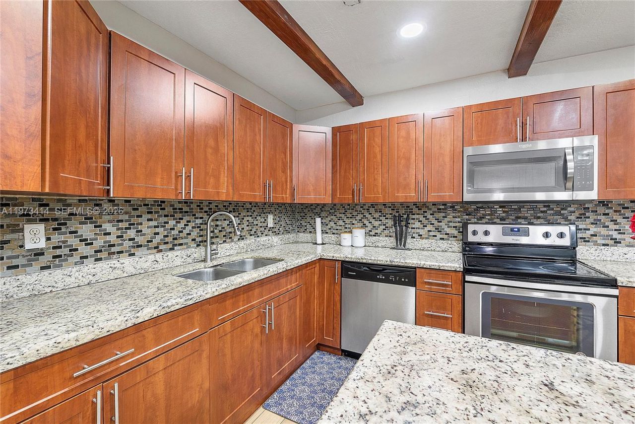 3410 N 72nd Ter, Hollywood, FL 33024 Photo