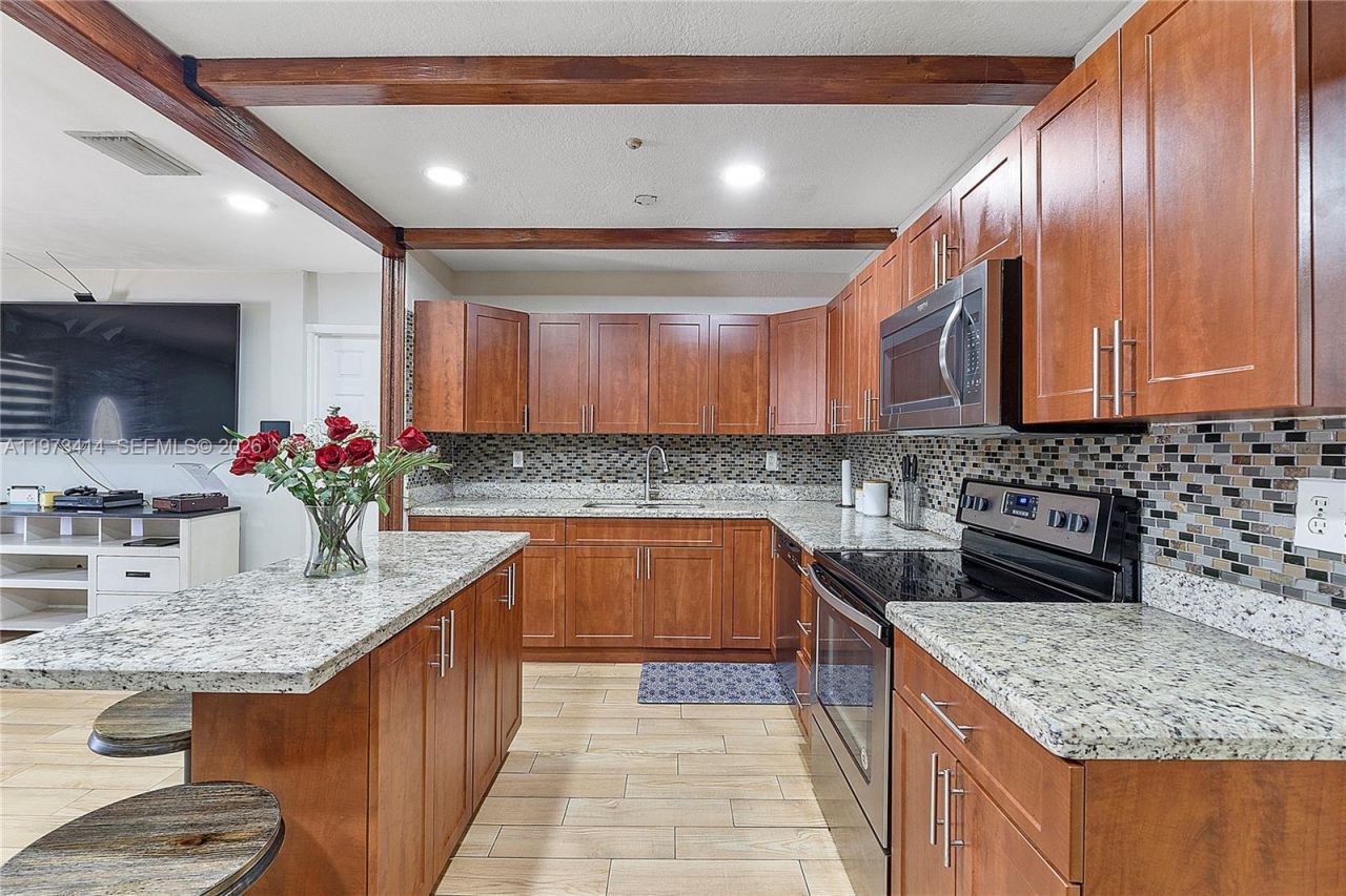 3410 N 72nd Ter, Hollywood, FL 33024 Photo