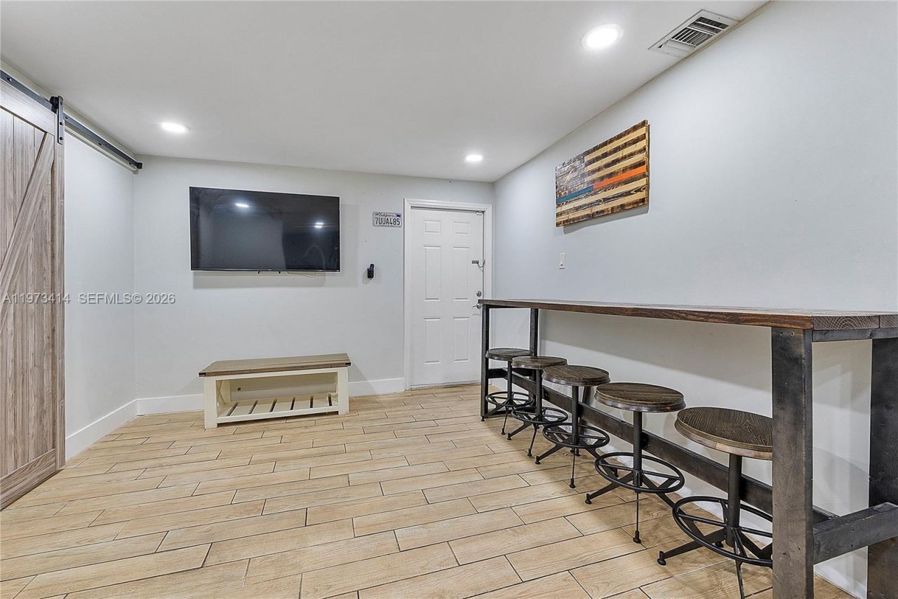 3410 N 72nd Ter, Hollywood, FL 33024 Photo