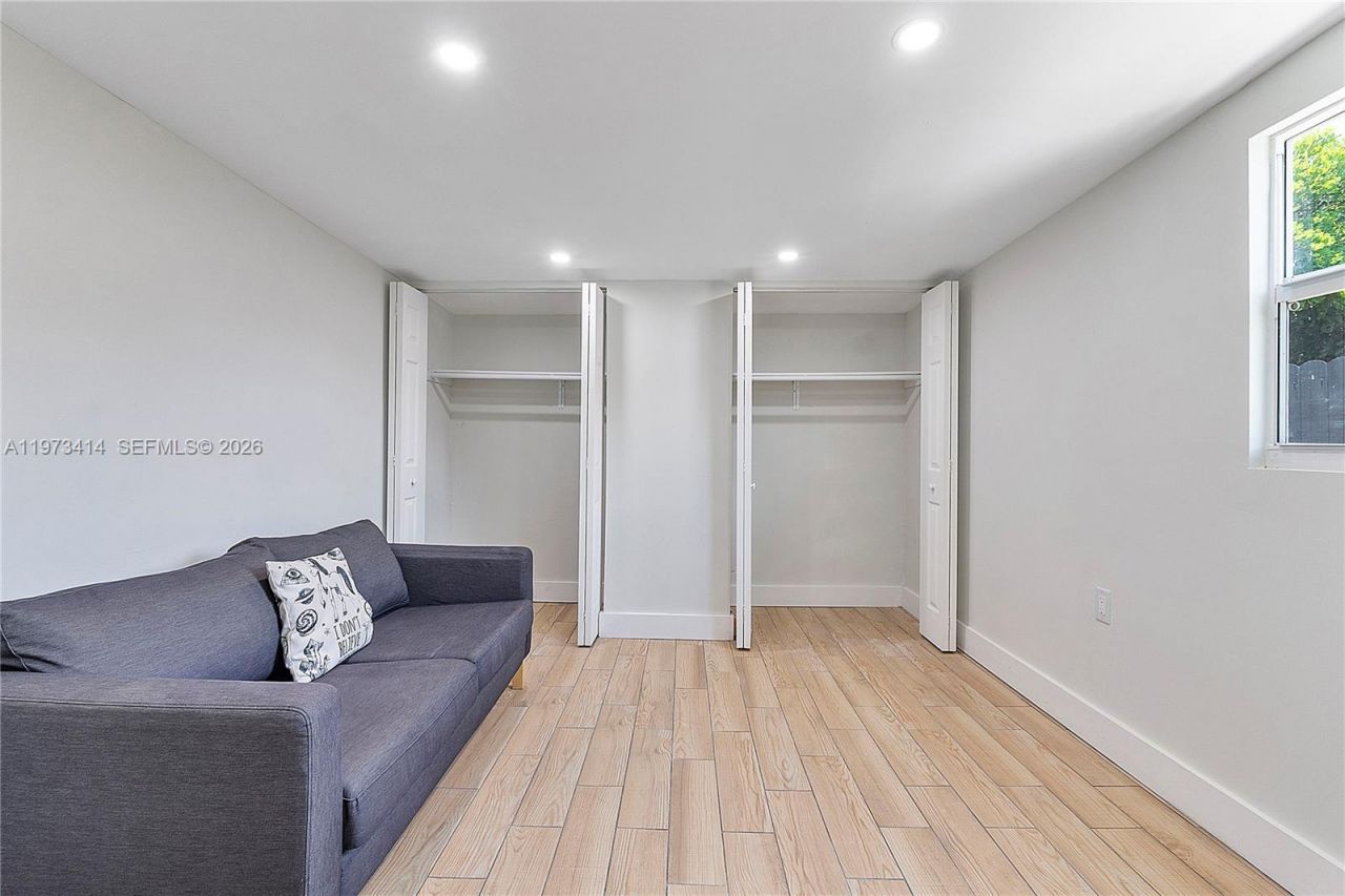 3410 N 72nd Ter, Hollywood, FL 33024 Photo